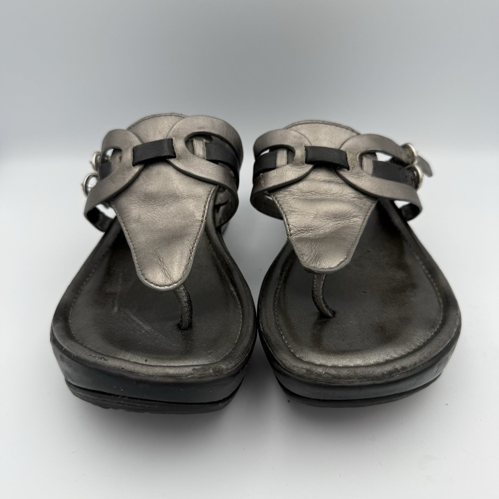 Cole Haan NikeAir Women's Wedge Sandals Size 8 Metallic Gray Leather Thong